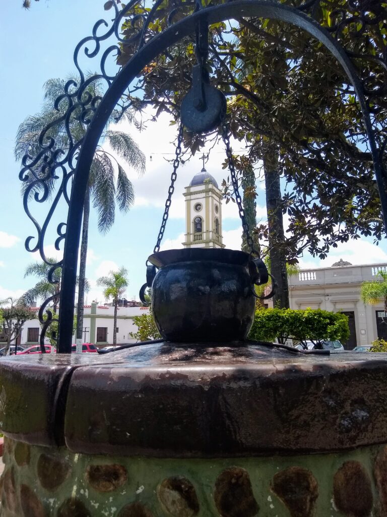 Aljibe, plaza Domingo T perez el carmen jujuy